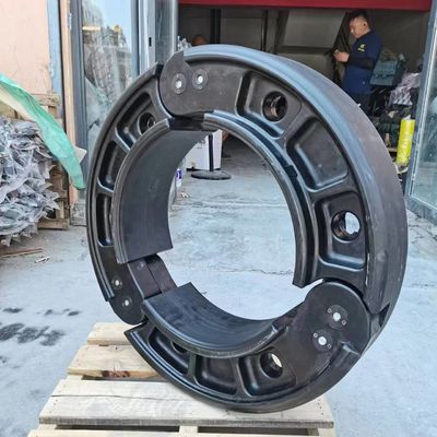 重荷トラック用のフラットタイヤ挿入装置