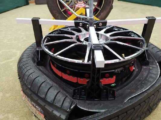 18土地の巡洋艦265/60R18 285/60R18 R18のためのインチによって動かされる平らなタイヤ バンド