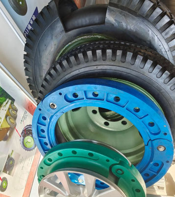 ポリマー ゴム製軍営の平らな挿入物335/80R20 225/75R16Cの操業平らな車輪の挿入物