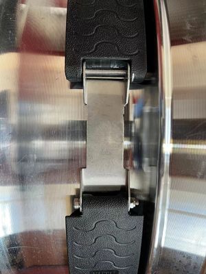 タイヤによって破烈させる緊急の動かされた平たい箱はタイヤの安全バンド セリウムISO 9001にバンドを付ける