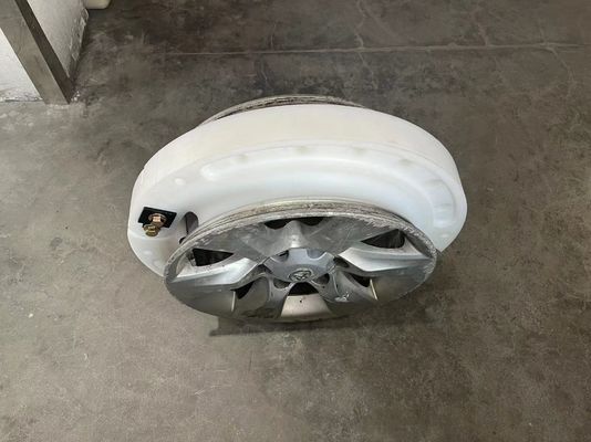 改造された車両タイヤアクセサリー 走行平面挿入 弾丸を撃つのを防ぎます